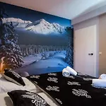 Luna Goralka Apartment