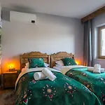 Luna Goralka Apartment