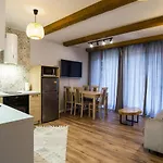 Apartment Luna Goralka *
