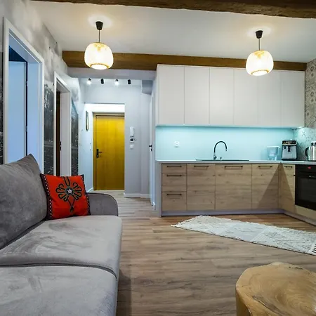 Luna Goralka * 자코파네